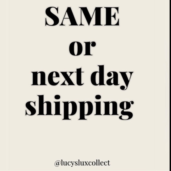 NEW SAVAGE X FENTY - Ruched Black Sports Bra with Adjustable Straps - Picture 12 of 12